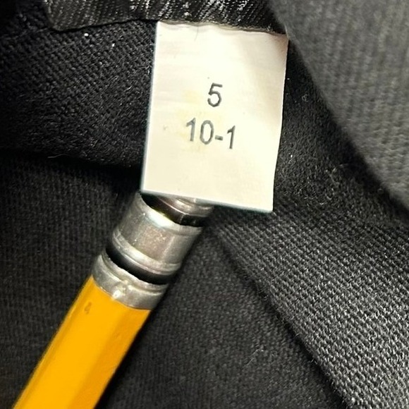 Uniqlo Long Sleeve T-Shirt Womens Medium Black Excellent Cotton Crewneck Top - Picture 8 of 8